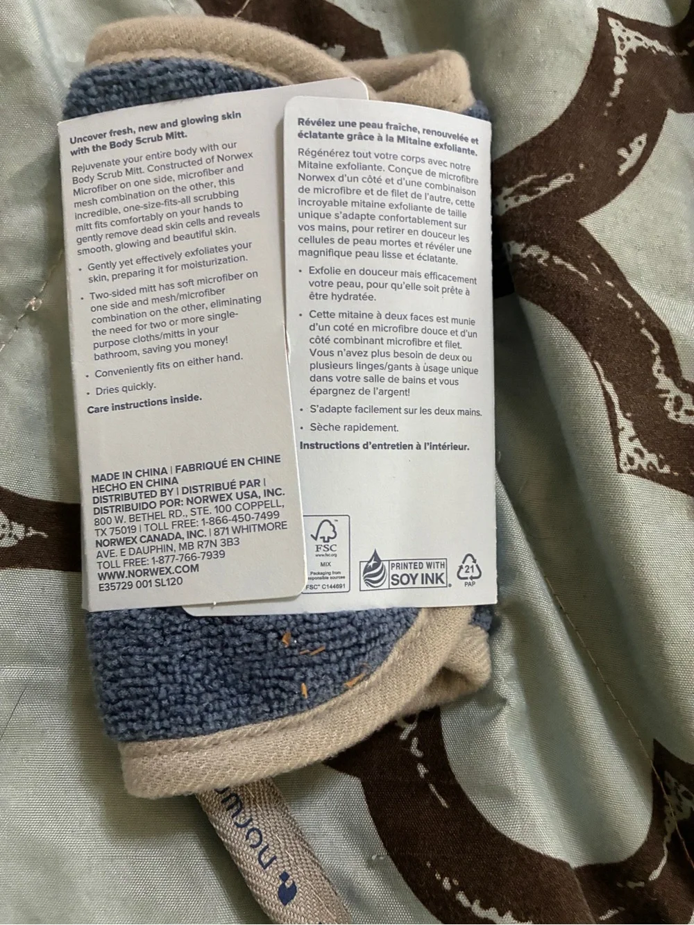 Norwex Blue and Beige Body Scrub Mitt